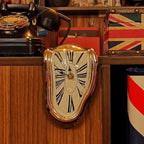 Horloge murale au cadran déformé mécanisme à quartz