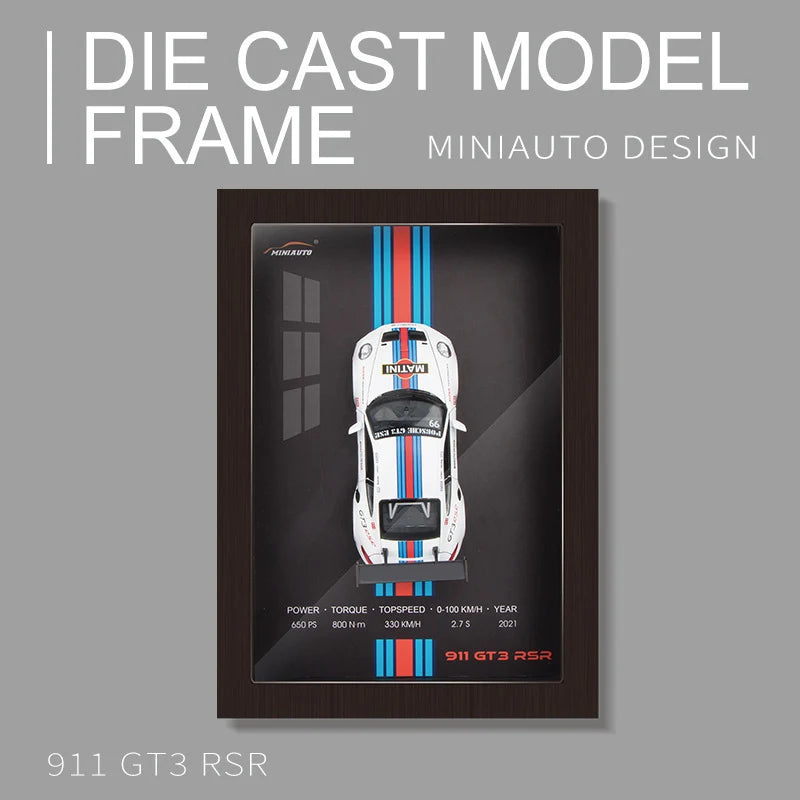 VOITURE MINIATURE SOUS CADRE