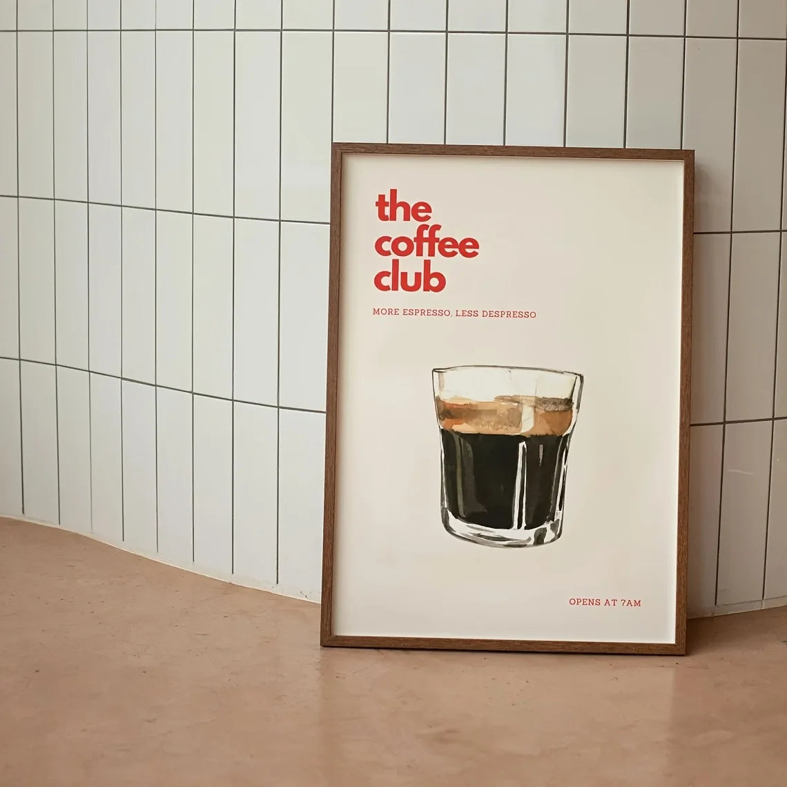 Affiche rétro Coffee Club sur fond beige